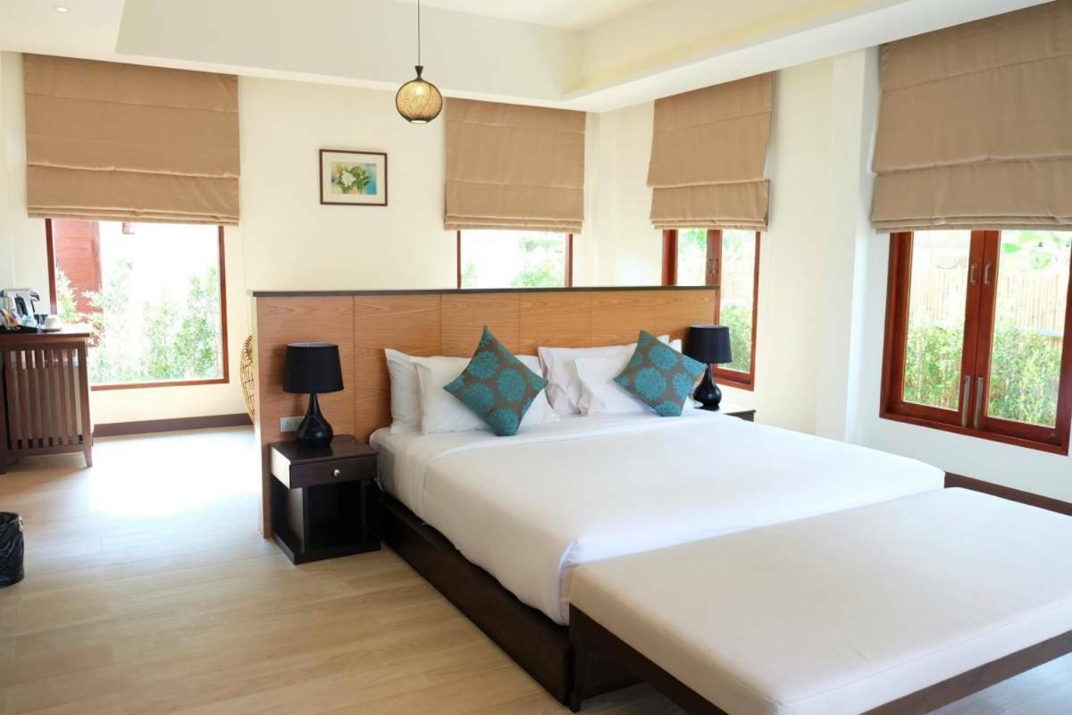 Triple Tree Beach Resort Cha-Am Bagian luar foto