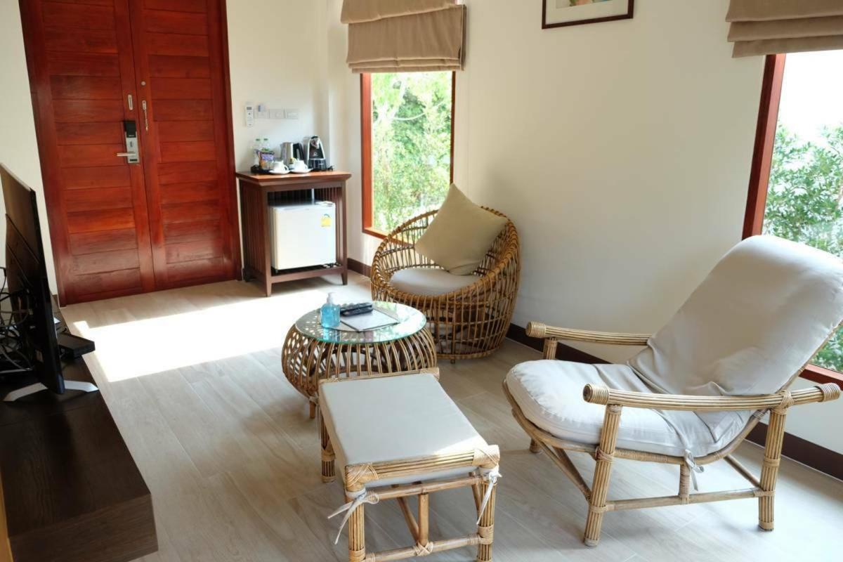 Triple Tree Beach Resort Cha-Am Bagian luar foto