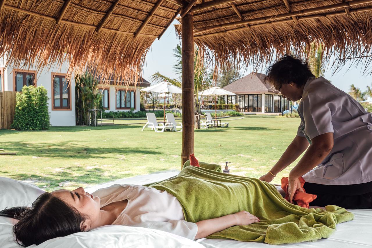 Triple Tree Beach Resort Cha-Am Bagian luar foto