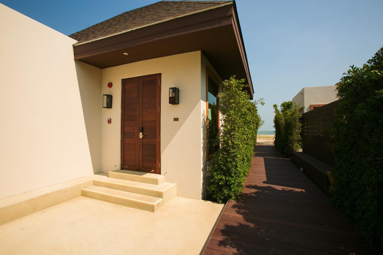 Triple Tree Beach Resort Cha-Am Bagian luar foto