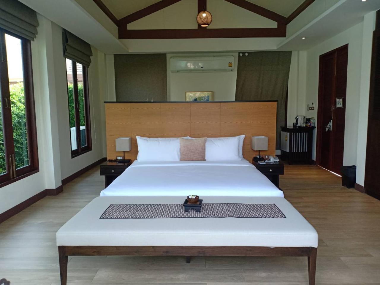 Triple Tree Beach Resort Cha-Am Bagian luar foto